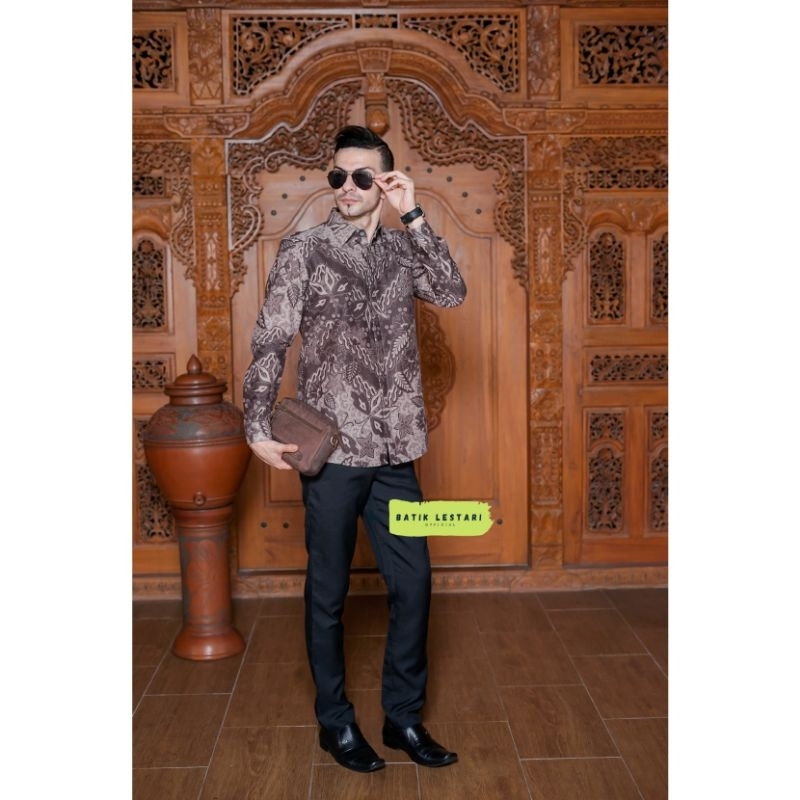 Baju Kemeja Batik Pria Lengan Panjang Premium Slimfit Modern Kawung Kupu Mocca