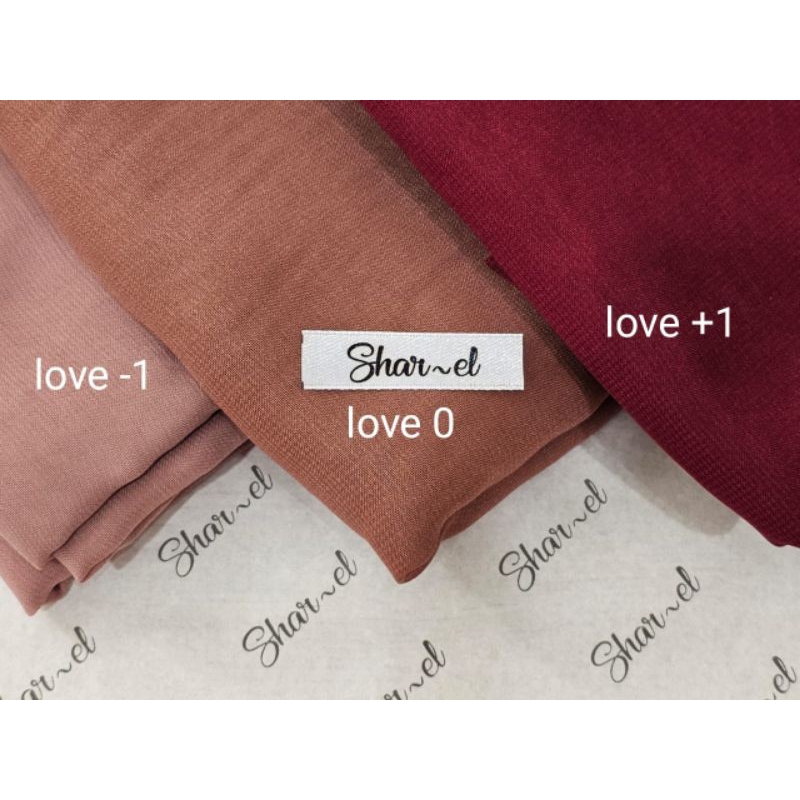 hijab pashmina plisket ceruty kerudung square segi empat maroon pink krem