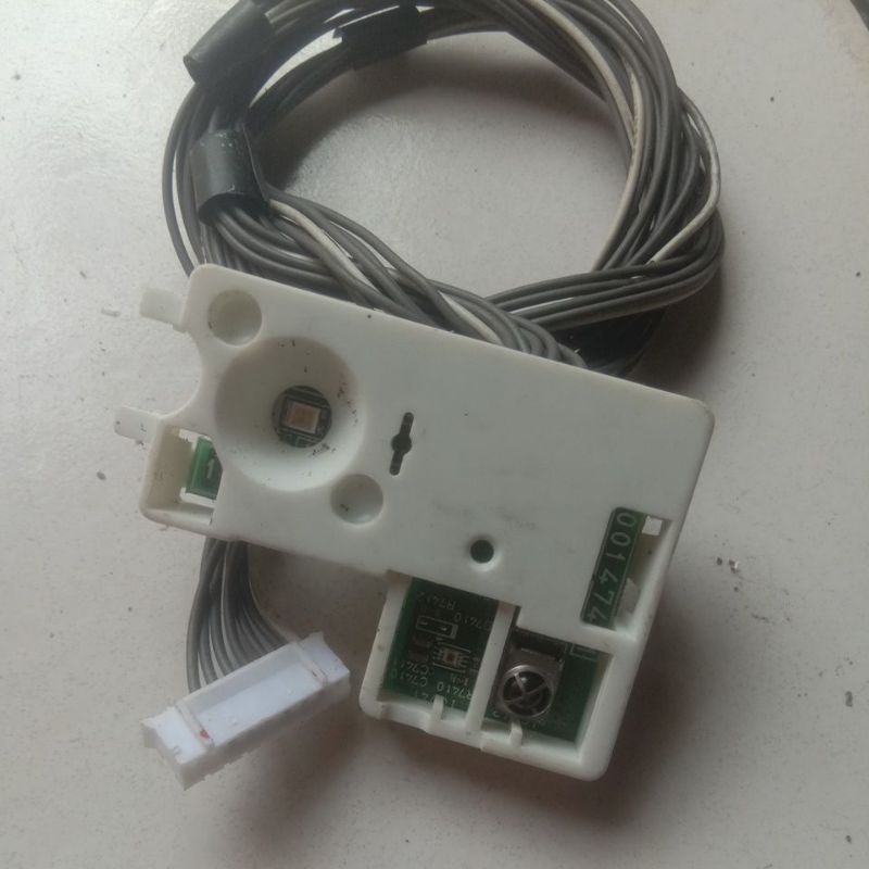 sensor tv led toshiba 32 in