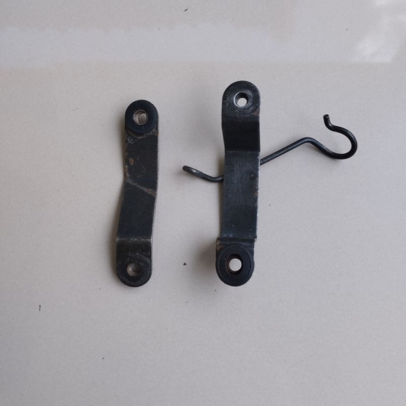 breket braket dudukan pangkon sayap kanan kiri Yamaha vega r new original