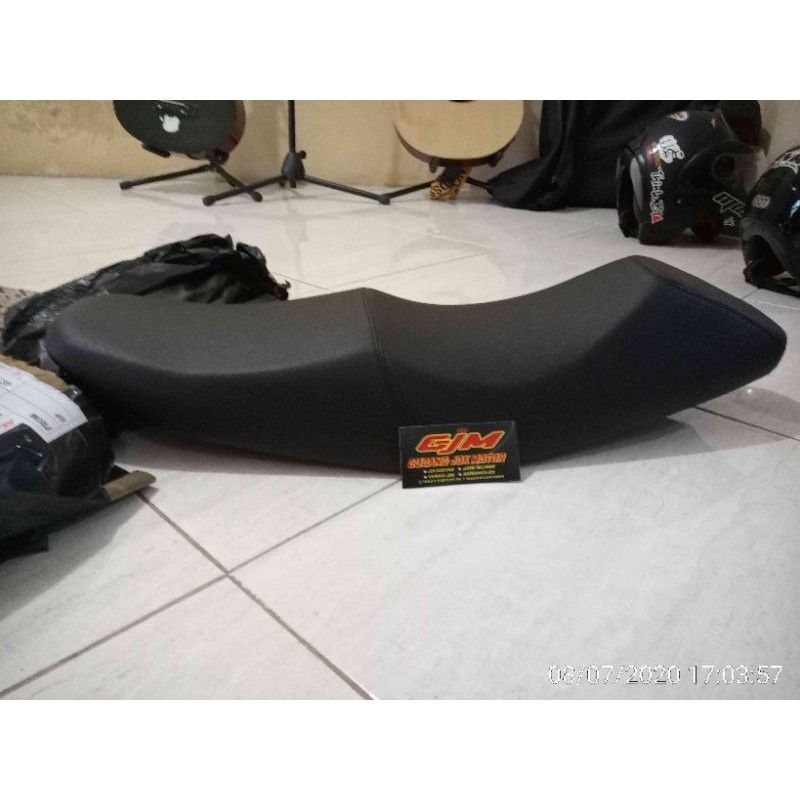 Jok Beat deluxe Model double seat Bahan mbtech