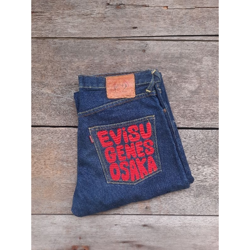 evisu denim pendek size fit 31 second preloved