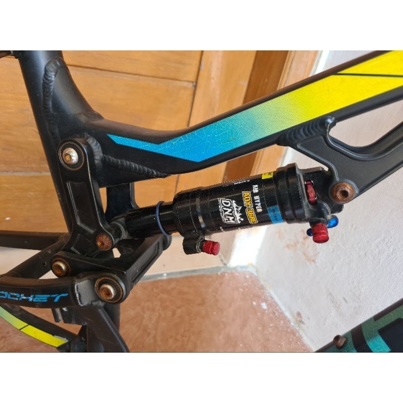 frame Thrill Ricochet T120