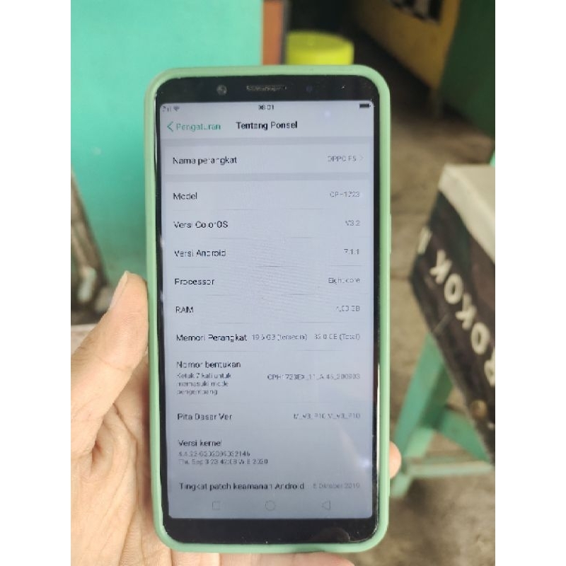 Hp Oppo F5 ram 4/32 Murah