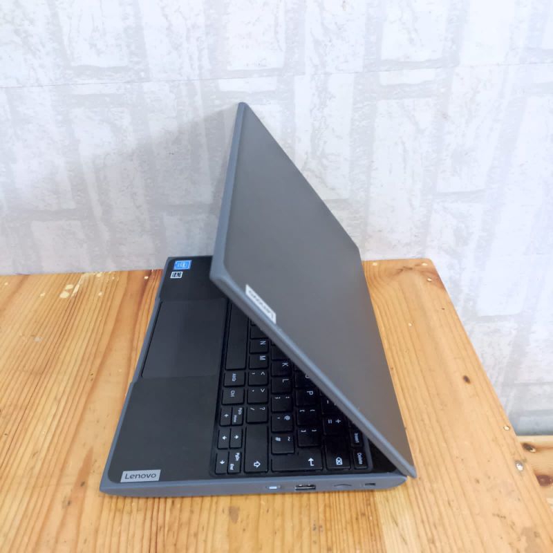 Notebook Lenovo 100e intel Celeron N4020 Ram 4Gb OS Windows 10 full aplikasi siap pakai