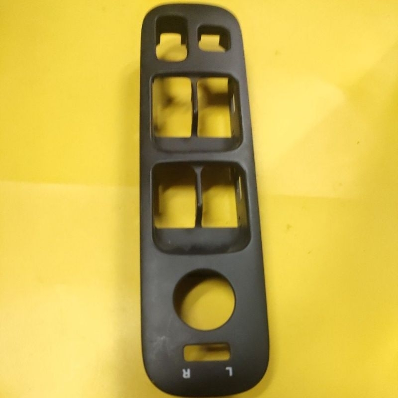 COVER SAKLAR POWER POWER WINDOW SUZUKI ESCUDO 1,6