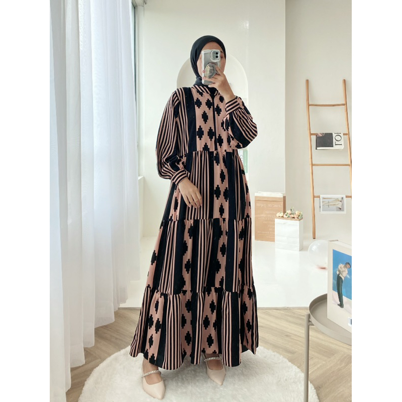 HANIYA DRESS / montana - pink