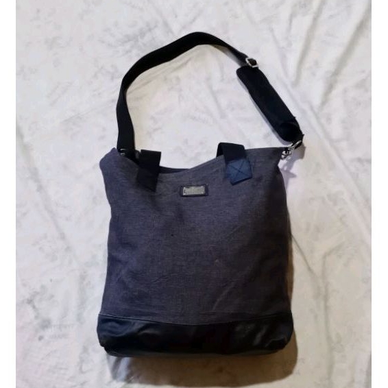Tas sandang selempang shoulder bahu sling tote Monster republic
