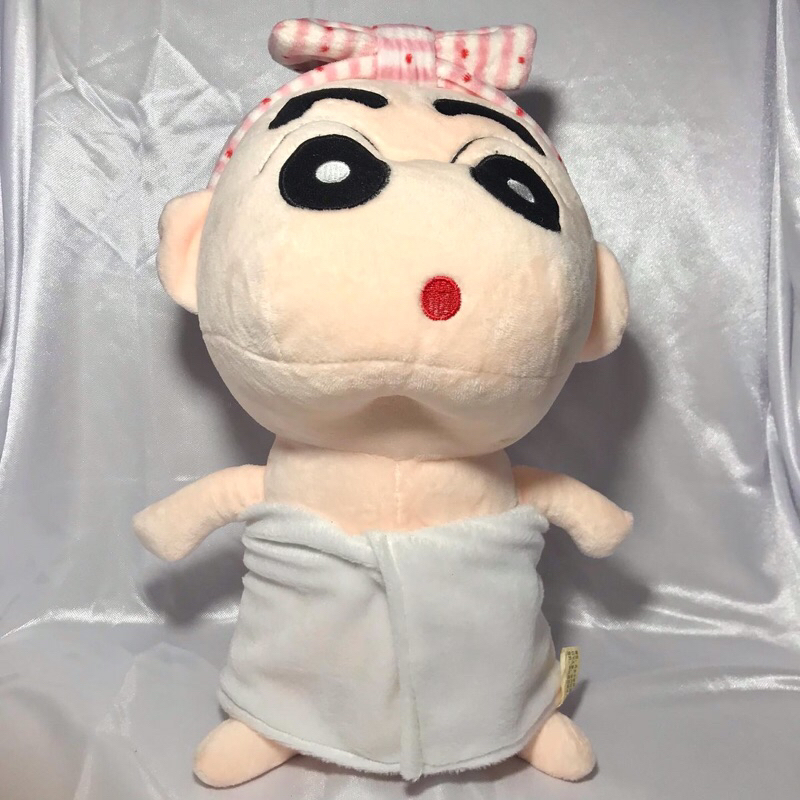 boneka shinchan sinchan