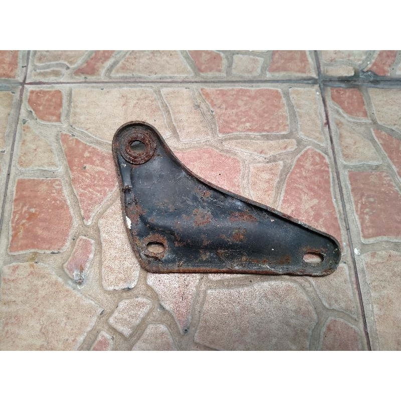 Pangkon Dudukan Knalpot Honda Supercup C800 C700 sub Astrea Star C70 Original Bekas Copotan