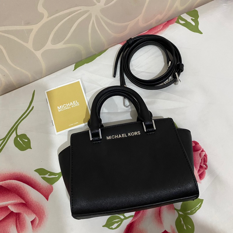 SOLD Preloved Michael Kors Selma