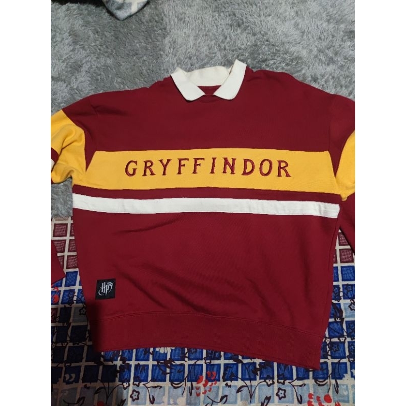 Graphic Tee x Harry Potter Gryffindor size L