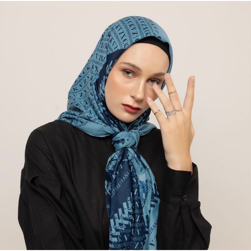 Lunin Scarf VZXCK VIVI ZUBEDI X CITRA KIRANA