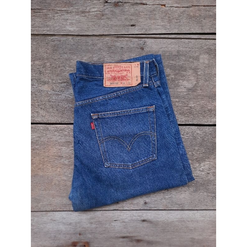 levis vintage 501xx size fit 33 second preloved