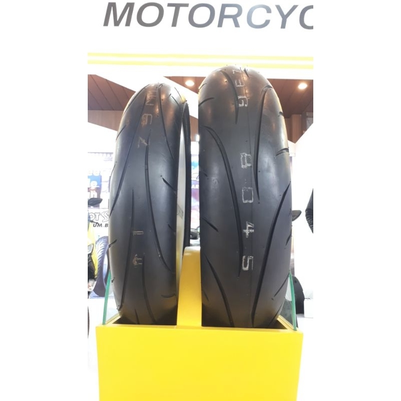 Ban DUNLOP Sportmax Q-Lite Paket 100.80.17 dan 120.70.17 Rim 17 Supermoto Motor Sport Vixion New Nin