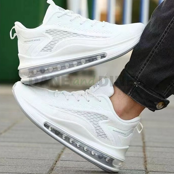 Sepatu Sneakers Pria 5cm ORI Dane and Dine Putih Hitam - Air 300