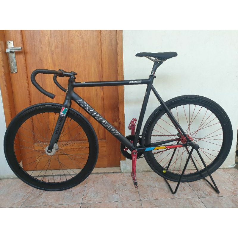 Tsunami snm100 alloy size L