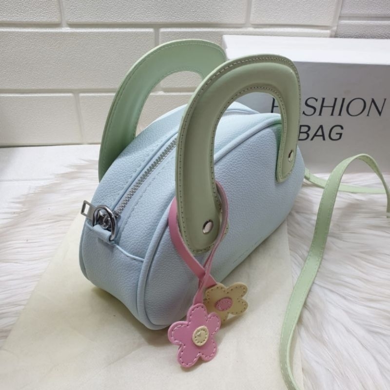 Tas fashion import / tas selempang fashion import uk 22x13x8