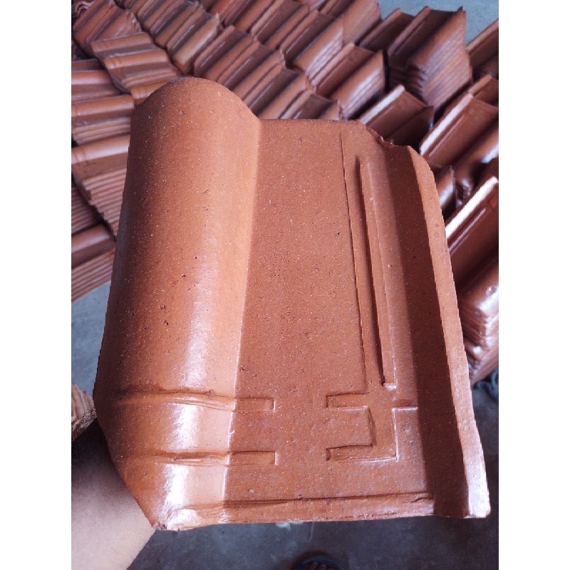 Genteng Mantili cat pernis