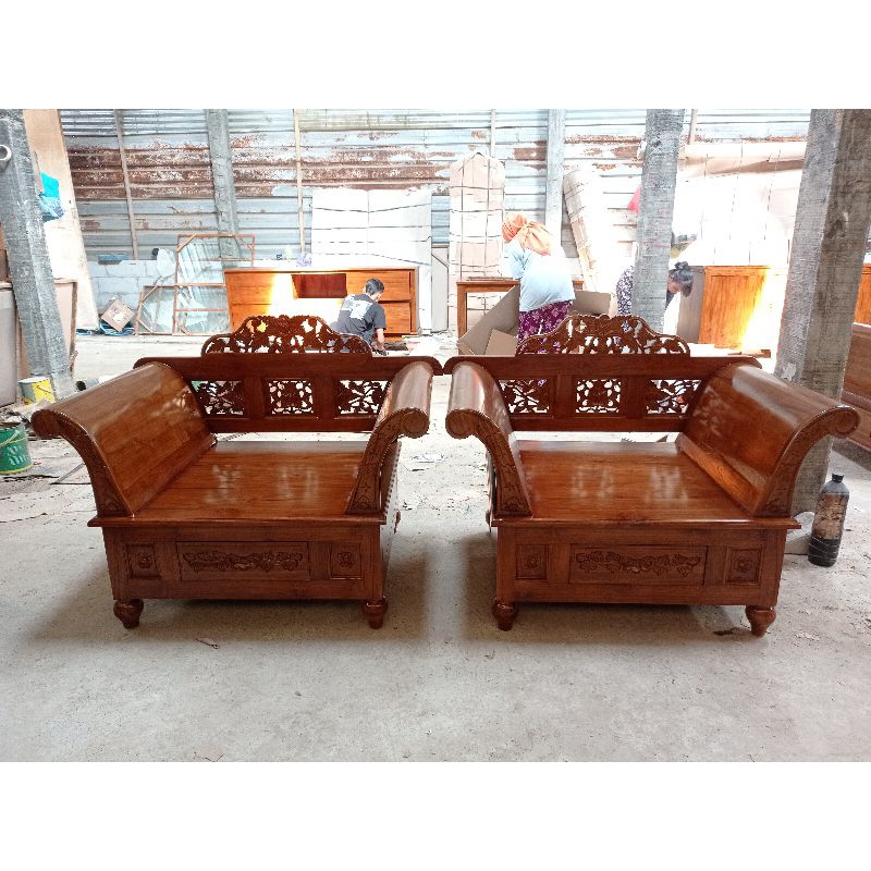 KURSI MADURA SOFA SINGLE SEATER