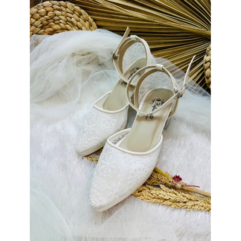 sepatu wanita siera warna putih 5cm kaca