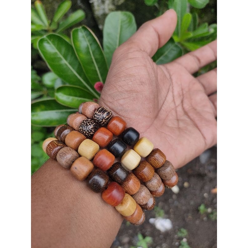 Gelang Kombinasi Kayu Bertuah