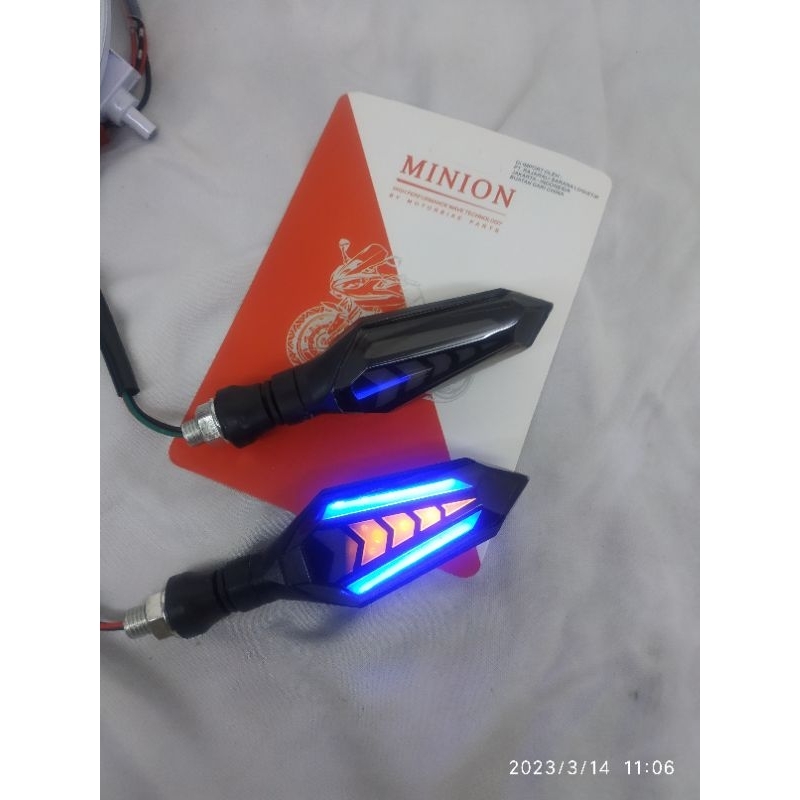 Lampu Sen 2 Sisi Panah 2 Warna Biru Kuning 3 Kabel Running