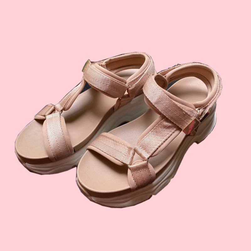 Sandal Platform Stradivarius (BACA DESKRIPSI)