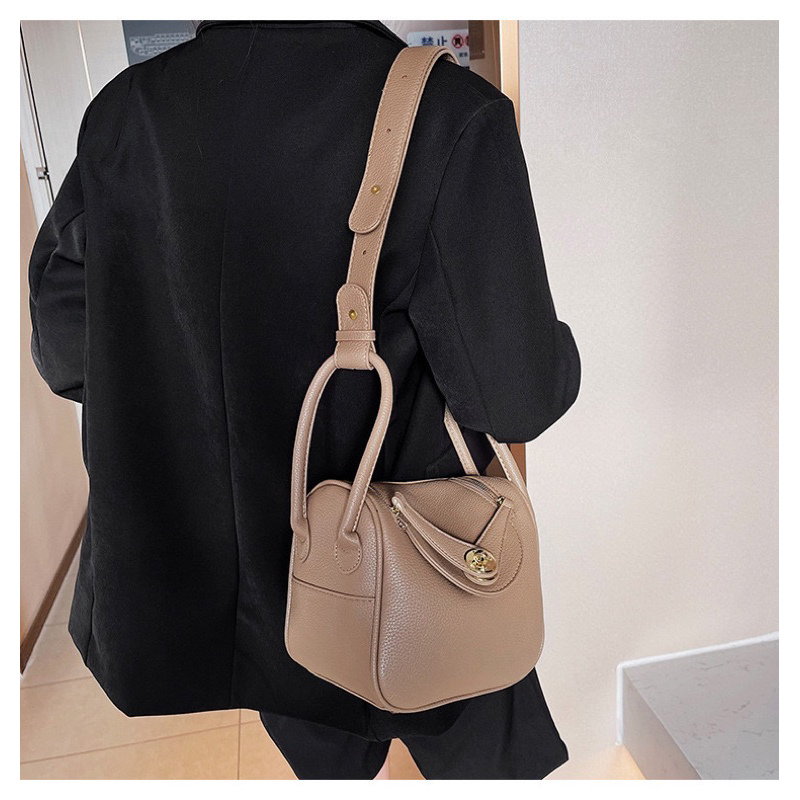 LADIESBAG - TAS SELEMPANG HANDBAG WANITA IMPORT CEWEK BAG SLINGBAG SELEMPANG SHOULDERBAG KONDANGAN LB 425