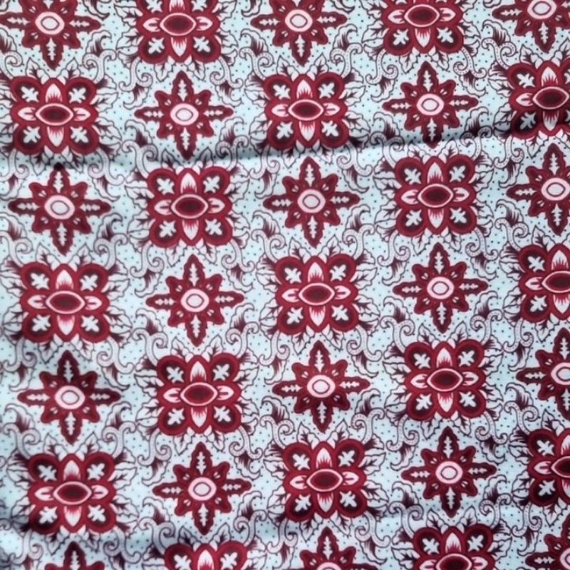 batik seragam dasar putih merah