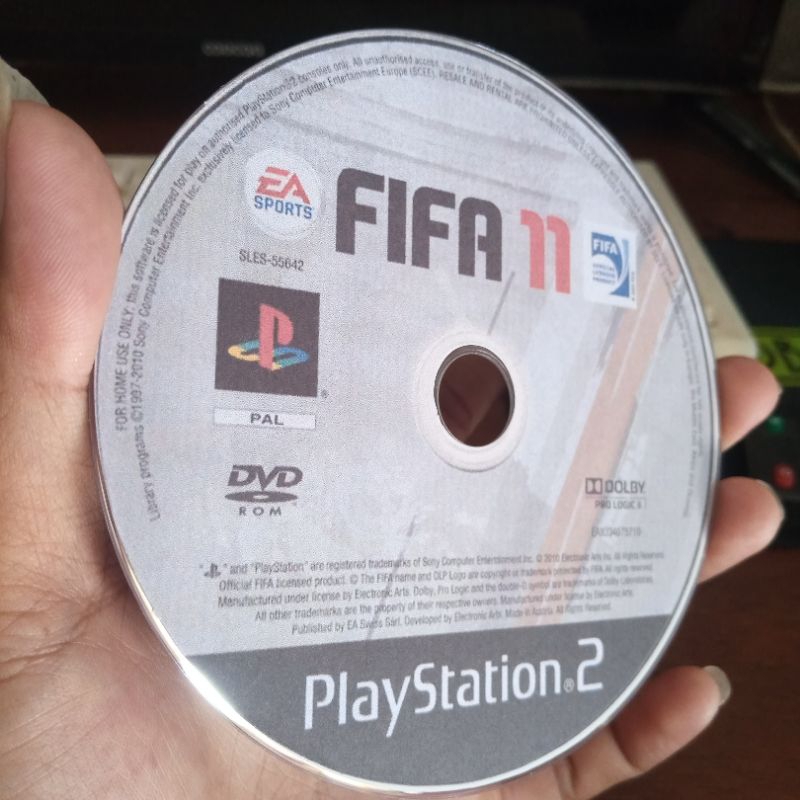 Kaset PS2 FIFA 11