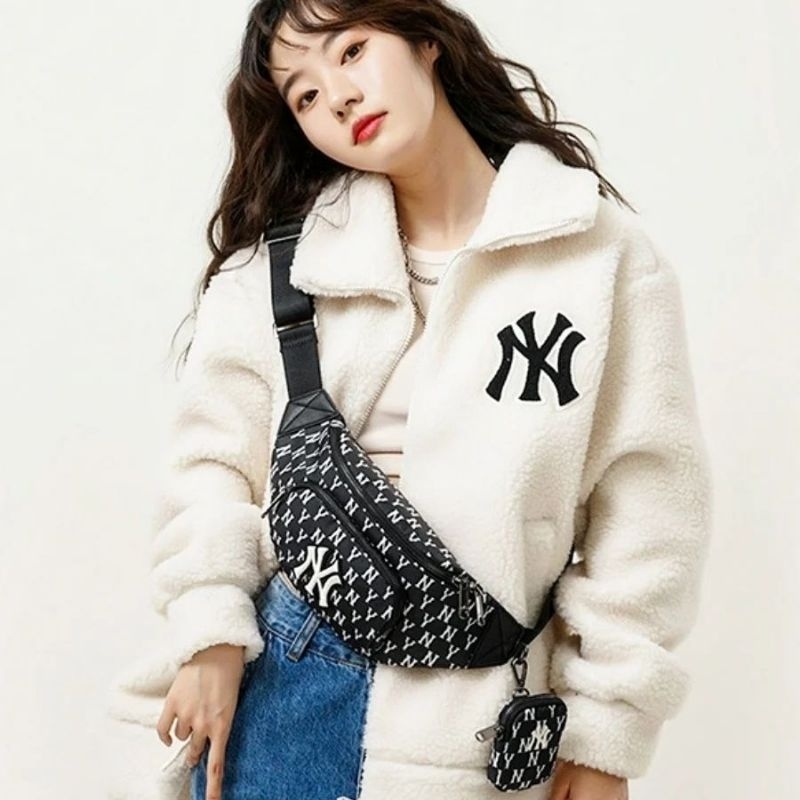 7.7 SALE | MLB MONOGRAM HIP SACK WAIST BAG NEW YORK YANKEES INCLUDE PAPERBAG