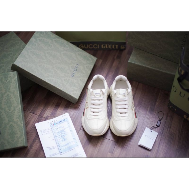 Rhyton Classic Logo Leather Sneaker