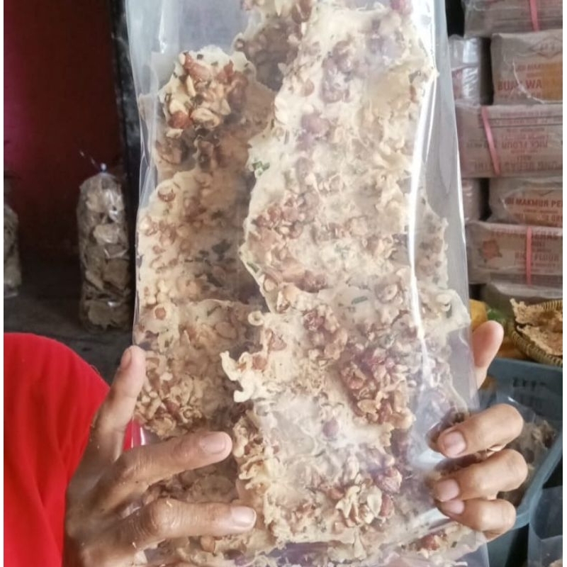 

REMPEYEK KACANG SUPER 250GR BANYAK KACANGNYA ENAK GURIH