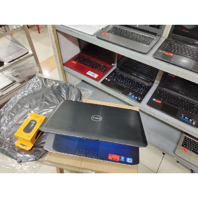 Laptop Leptop Dell Core I5 RAM 4GB HDD 500GB Mulus Siap Pakai