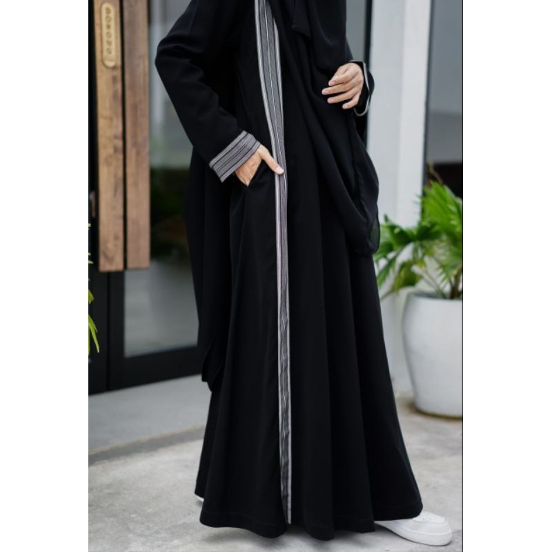 Abaya queen by AL ARABIAN
