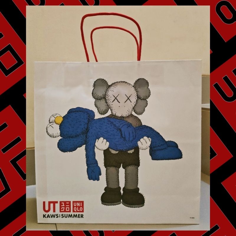 

Uniqlo kaws paper bag