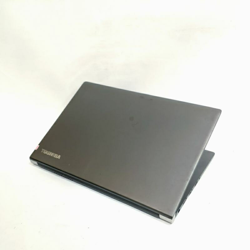 laptop super tipis ultrabook touchscreen Toshiba portege z30T-B core i7 - ram 16gb ssd 256gb - ips