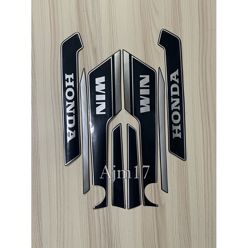 STIKER STRIPING MOTOR WIN 1984 HITAM SILVER