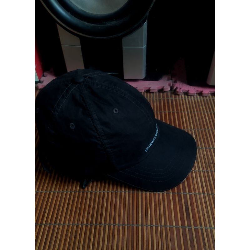 Topi NATIONAL GEOGRAPHIC Hitam