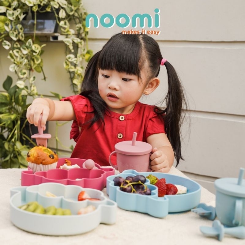 Noomi  First Spoon &amp; Fork / Sendok silicone premium