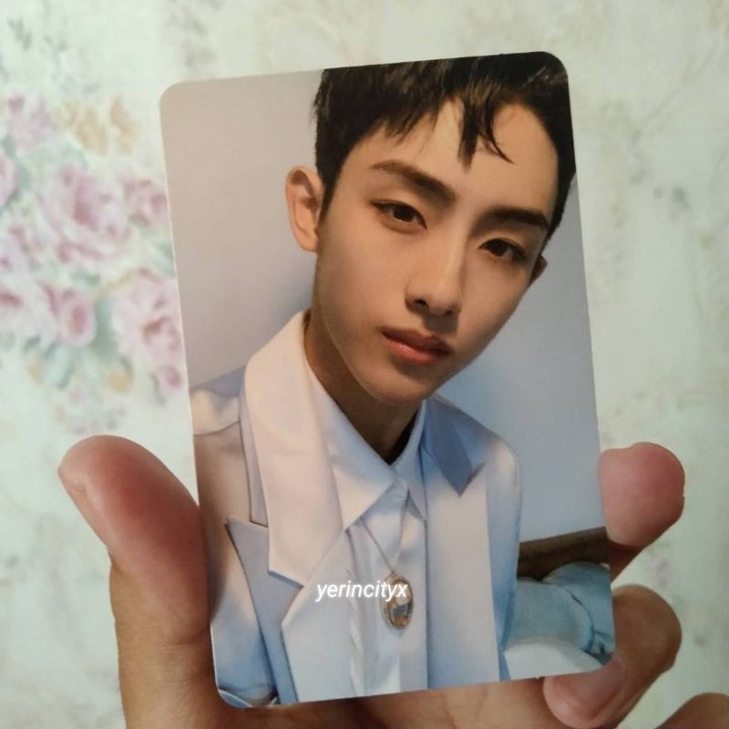 PHOTOCARD WINWIN NCT WAYV PAST VER [BACA DESKRIPSI]