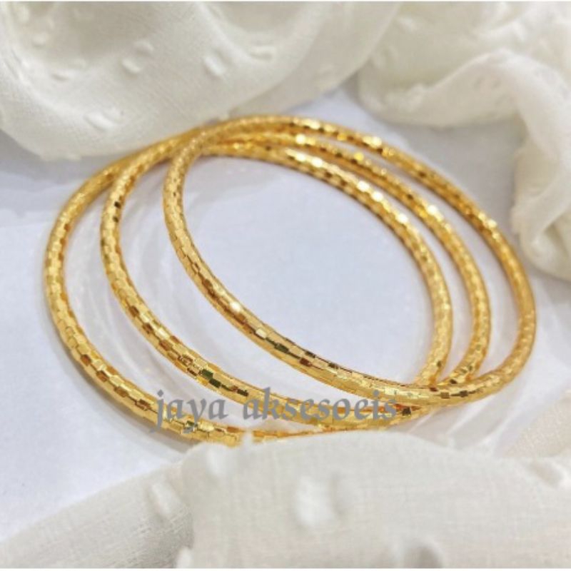 gelang tangan wanita titanium motip keroncong 3pck berlapis emas 24k anti karat