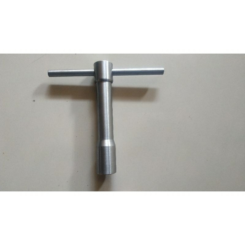 Sunkisscoo Holder T Manual Cutter Valve Tanpa Aksesoris