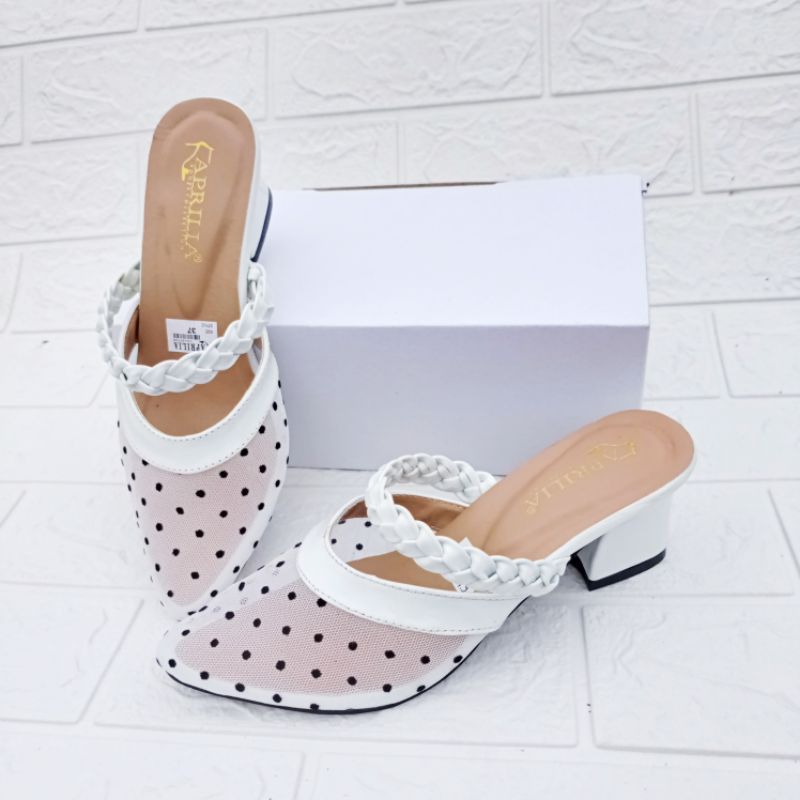 Sandal. Berukat hak tali selop wedges untuk kondangan 5cm