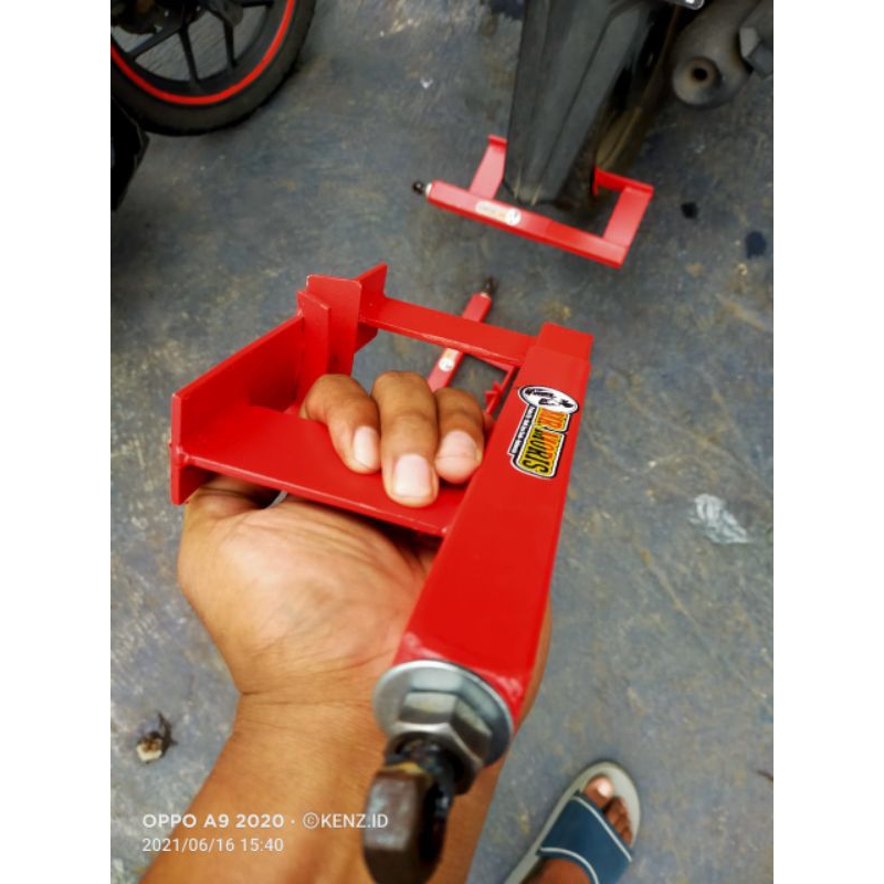 TREKER PRESS BAN MOTOR BAN MATIC SUPRA