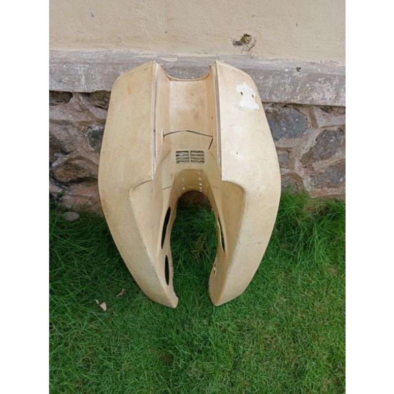 Sayap Honda Astrea prima putih