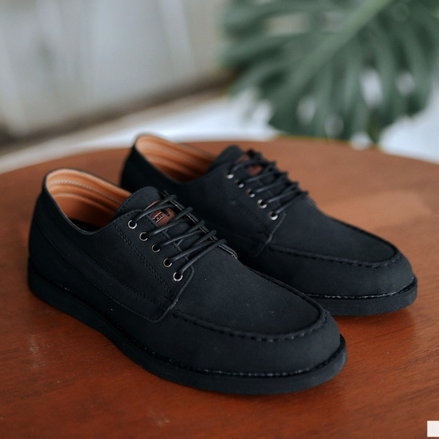 Hugo Black | Sepatu Casual Pria Boat Shoes Footwear Jumbo Big Size 45-49 Besar | FORIND x Footstep