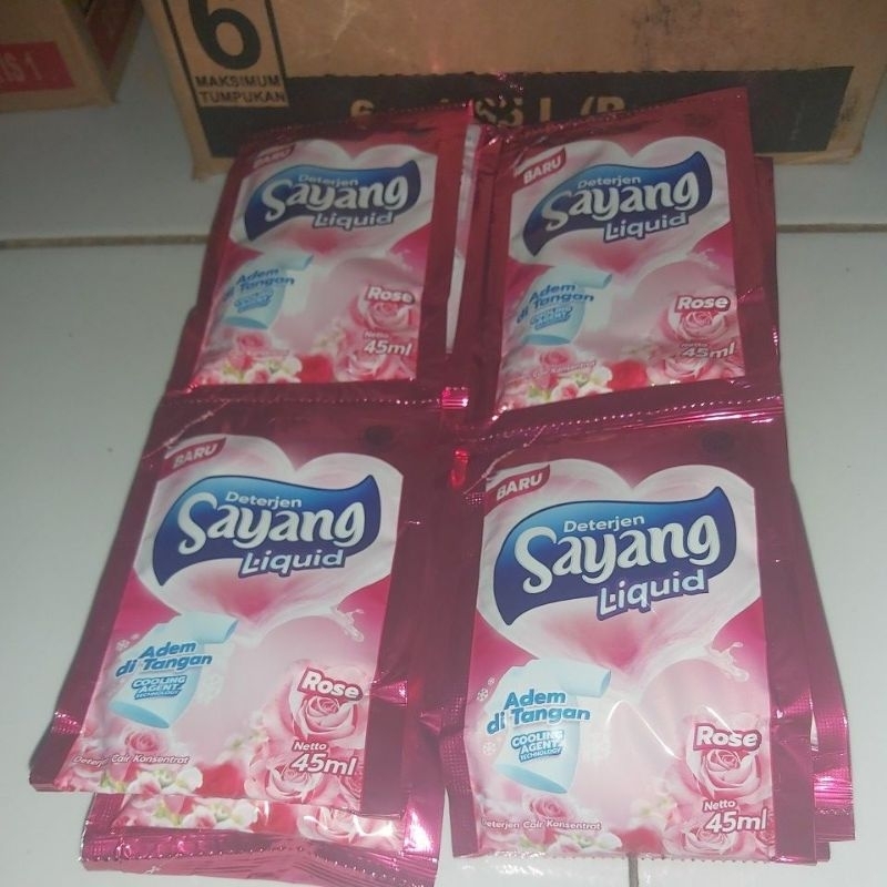 Detergen sayang liquid 1renceng 6sachet@45ml