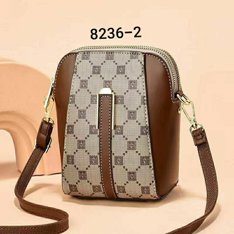 Tas Selempang Wanita 2Resleting  kode 8236